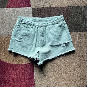 Women's Frayed Hem Denim Shorts